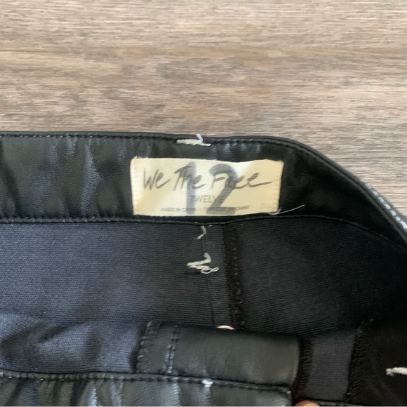 Free People  The It Factor Vegan Leather Wide Leg Pants size US 12 - Picture 5 of 12